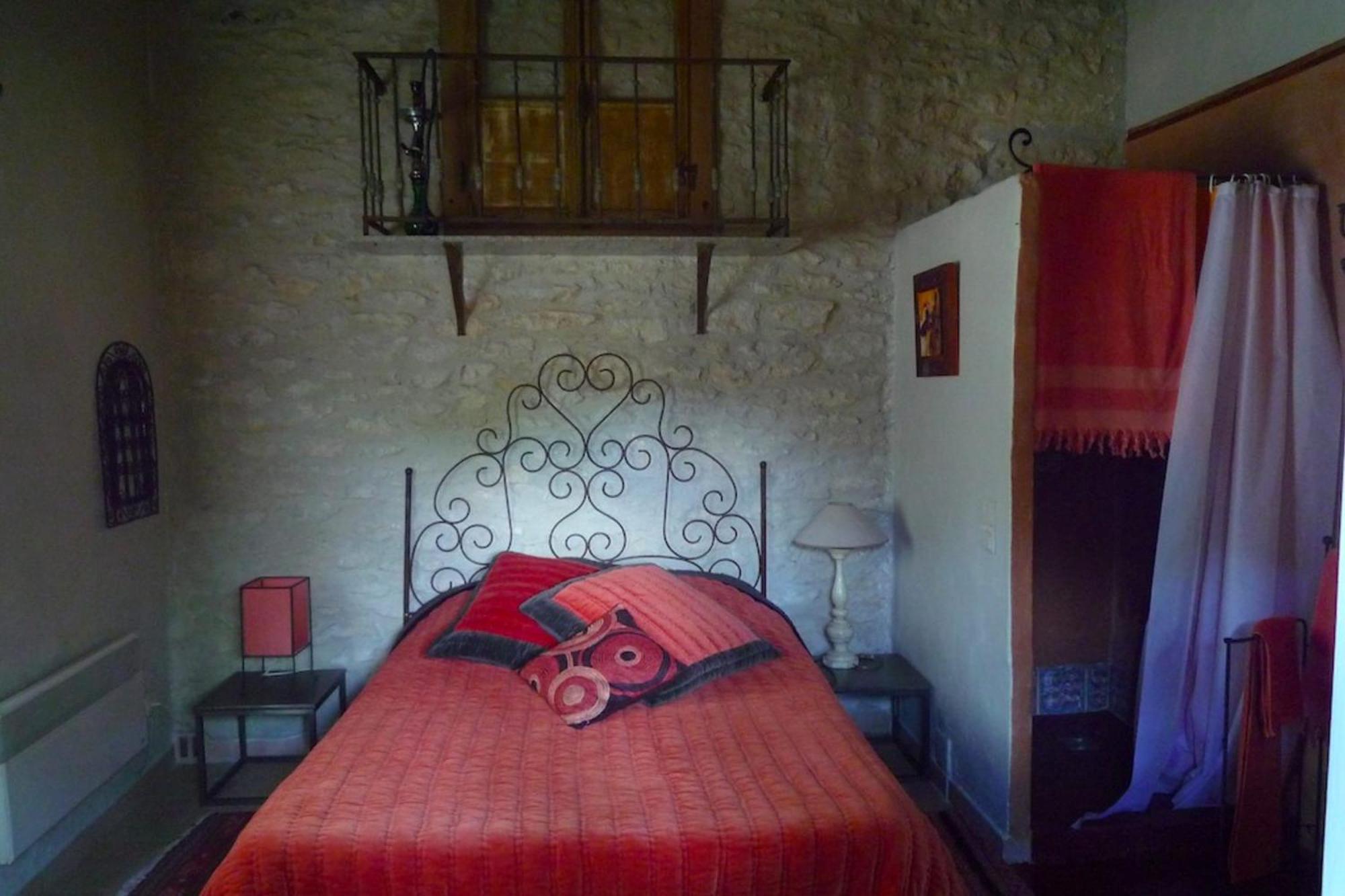 Beautiful Provencal Villa With Pool And Jacuzzi Lacoste  Exteriör bild
